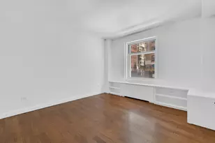 100 W 58th St, New York City, NY 10019 - Photo 13