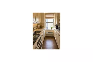 1025 5th Ave, New York City, NY 10028 - Photo 3