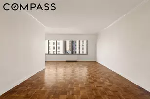 900 Park Ave, New York, NY 10075 - Photo 3
