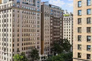 900 Park Ave, New York, NY 10075 - Photo 3