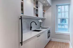 527 E 72nd St, New York City, NY 10021 - Photo 3