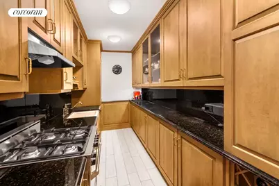 77 W 55th Street #8EF, New York City, NY 10019 - Photo 3