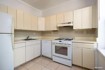 2116 Dorchester Road #4J, Brooklyn, NY 11226 - Photo 9