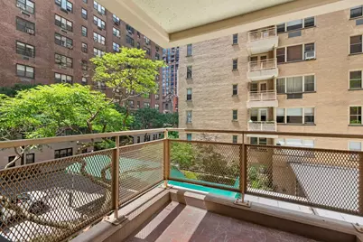 415 E 52nd Street #3-EB, New York City, NY 10022 - Photo 3