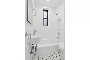 199 Prince St, New York City, NY 10012 - Photo 5