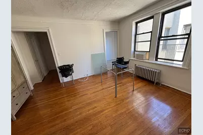 32-15 35th Street #F6, Astoria, NY 11106 - Photo 3