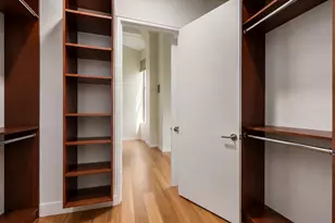 27-28 Thomson Ave, New York City, NY 11101 - Photo 11