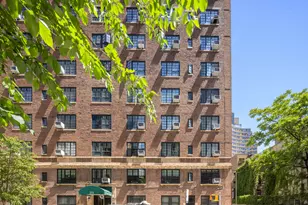 211 E 35th St, New York City, NY 10016 - Photo 11