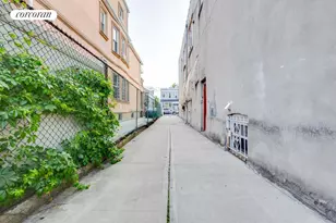 153 E 37th St, New York City, NY 11203 - Photo 3