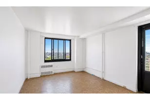 185 Hall St, New York City, NY 11205 - Photo 5