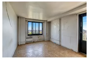 185 Hall St, New York City, NY 11205 - Photo 5
