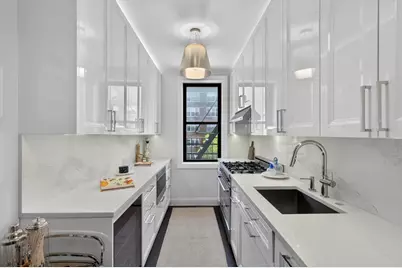 100 W 12th Street #4K, New York City, NY 10011 - Photo 5