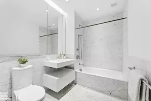 15 W 61st St, New York, NY 10023 - Photo 7
