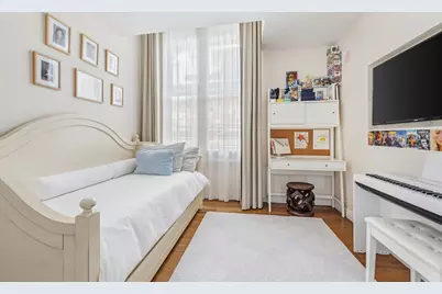 240 Centre Street #4R, New York City, NY 10013 - Photo 5
