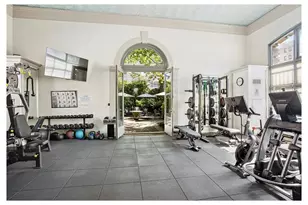 240 Centre St, New York City, NY 10013 - Photo 13