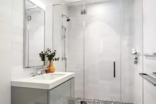 50 W 66th St, New York City, NY 10023 - Photo 19