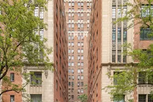 325 E 41st St, New York City, NY 10017 - Photo 9