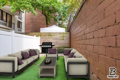 430 E 14th Street #1B, New York, NY 10009 - Photo 1
