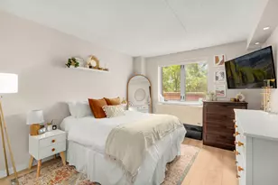 53 Boerum Pl, New York City, NY 11201 - Photo 3