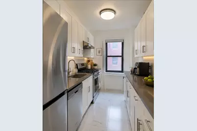 200 E 36th Street #8G, New York City, NY 10016 - Photo 7
