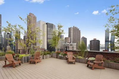 200 E 36th Street #8G, New York City, NY 10016 - Photo 17
