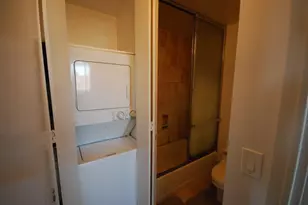 415 E 37th St, New York City, NY 10016 - Photo 9