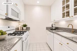 308 E 72nd St, New York City, NY 10021 - Photo 5
