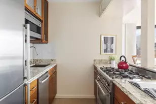 415 E 37th St, New York, NY 10016 - Photo 5