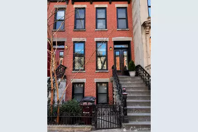 21-22 45th Avenue #PTH, New York City, NY 11101 - Photo 1