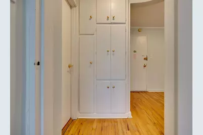 495 E 7th Street #3J, New York City, NY 11218 - Photo 7