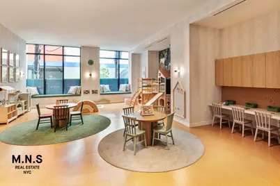 11 Ocean Parkway #327, Brooklyn, NY 11218 - Photo 17