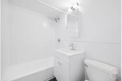 313 W 29th Street #b, New York, NY 10001 - Photo 7