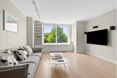212 Warren Street #3E, New York, NY 10282 - Photo 1