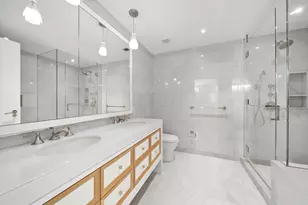 212 Warren St, New York City, NY 10282 - Photo 11