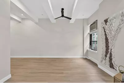 529 W 42nd Street #4F, New York City, NY 10036 - Photo 9