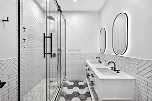 529 W 42nd St, New York City, NY 10036 - Photo 11