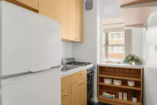 35 E 85th St, New York City, NY 10028 - Photo 3