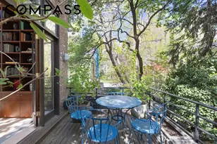 15 St Lukes Pl, New York, NY 10014 - Photo 11
