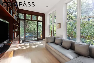 15 St Lukes Place, New York, NY 10014 - Photo 9