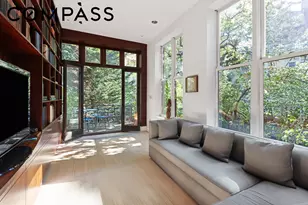 15 St Lukes Pl, New York, NY 10014 - Photo 9