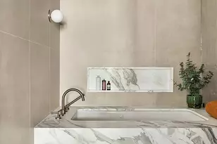 256 18th St, New York City, NY 11215 - Photo 15