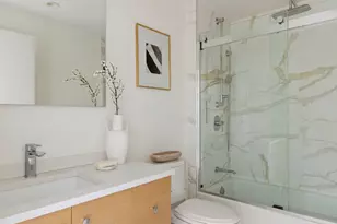 380 Rector Pl, New York City, NY 10280 - Photo 9