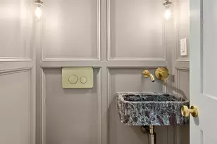 748 Hancock St, New York City, NY 11233 - Photo 7