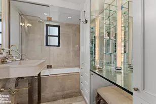 11 Riverside Dr, New York City, NY 10023 - Photo 9