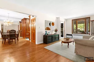 61-25 69th Pl, New York City, NY 11379 - Photo 3