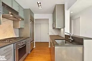 200 Chambers St, New York City, NY 10007 - Photo 3