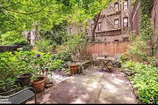 204 E 90th St, New York City, NY 10128 - Photo 7