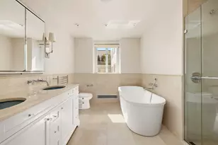 200 E 66th St, New York City, NY 10065 - Photo 11