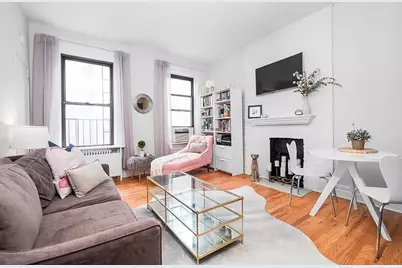 164 8th Avenue #1B, New York City, NY 10011 - Photo 1