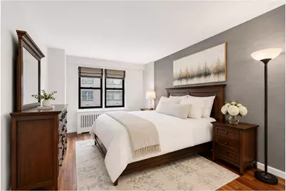 220 E 54th Street #3C, New York City, NY 10022 - Photo 5